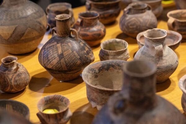 56 Chinese Cultural Relics Return Home from Italy Through Joint Efforts 56_Chinese_Cultural_Relics_Return_Home_from_Italy_Through_Joint_Efforts