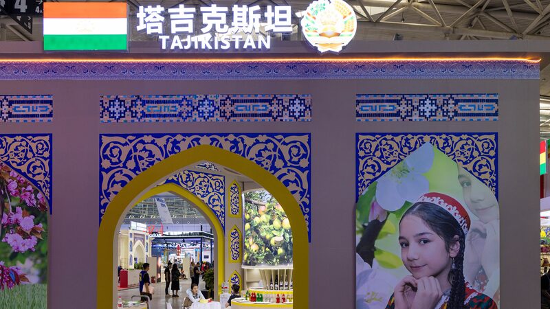 8th China-Eurasia Expo Opens in Xinjiang, Fostering Silk Road Cooperation