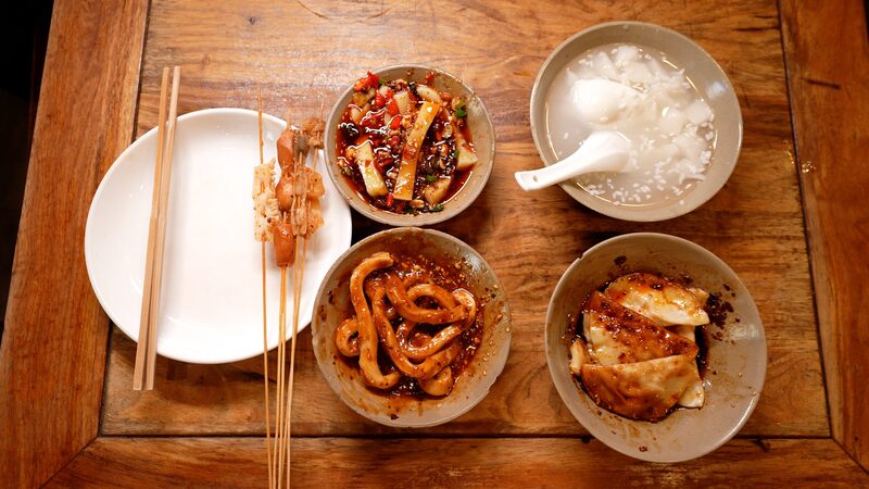 A_Taste_of_Chengdu__Exploring_the_City_s_Vibrant_Small_Eats_Culture video poster