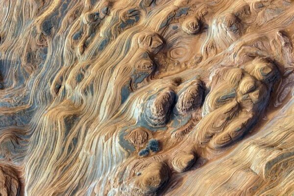 Aerial Views Reveal Spectacular Danxia Landform in Shaanxi after Snowmelt Aerial Views Reveal Spectacular Danxia Landform in Shaanxi after Snowmelt