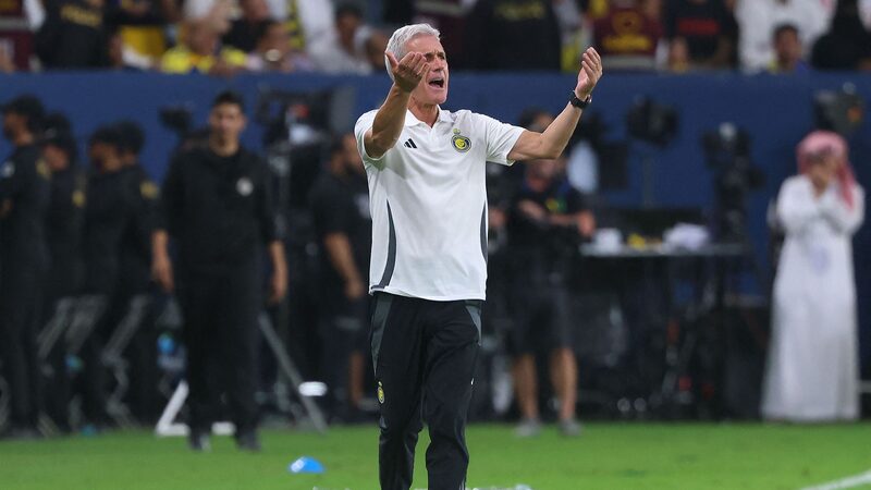 Al_Nassr_Parts_Ways_with_Coach_Luis_Castro_Amid_Slow_Season_Start - Khabar Asia Al_Nassr_Parts_Ways_with_Coach_Luis_Castro_Amid_Slow_Season_Start