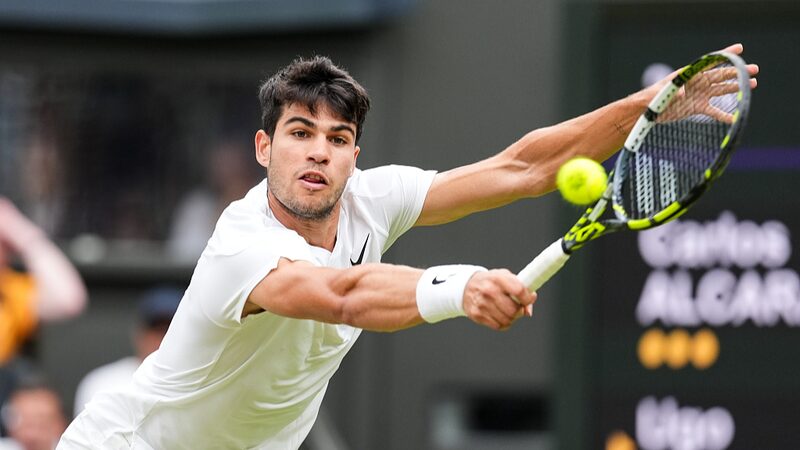 Alcaraz_and_Sinner_Advance_Toward_Anticipated_Wimbledon_Showdown - Khabar Asia Alcaraz_and_Sinner_Advance_Toward_Anticipated_Wimbledon_Showdown