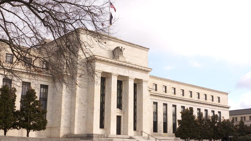 Americans_Brace_for_First_Interest_Rate_Cut_Since_March_2022_poster - Khabar Asia Americans_Brace_for_First_Interest_Rate_Cut_Since_March_2022 video poster