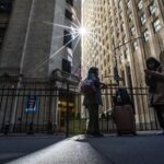 America's Escalating Debt Raises Global Economic Concerns