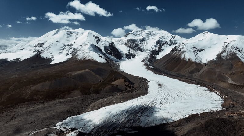 Amne_Machin_The_Majestic_Snow_Mountain_at_the_Source_of_the_Yellow_River_poster - Khabar Asia Amne Machin: The Majestic Snow Mountain at the Source of the Yellow River video poster
