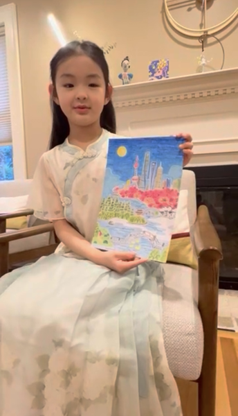 An_8_Year_Old_Painter_s_Journey__Capturing_China_s_Beauty_Through_Art_poster - Khabar Asia An_8_Year_Old_Painter_s_Journey__Capturing_China_s_Beauty_Through_Art video poster