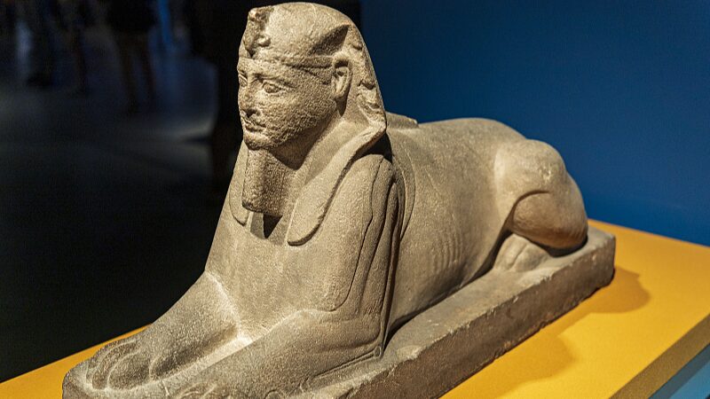 Ancient_Egyptian_Treasures_Make_Historic_Debut_at_Shanghai_Museum video poster