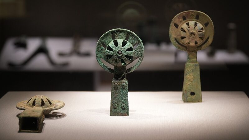 Ancient_Secrets_Unearthed_Western_Zhou_Relics_Revealed_in_Ningxia_Exhibition - Khabar Asia Ancient Secrets Unearthed: Western Zhou Relics Revealed in Ningxia Exhibition