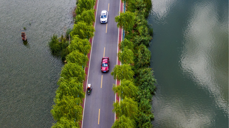 Anhui_s_Mirror_Lakes__Where_Water_and_Sky_Become_One - Khabar Asia Anhui_s_Mirror_Lakes__Where_Water_and_Sky_Become_One