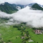 Anhui's Baidi Town Unveils Breathtaking Post-Rain Serenity Amid Sea of Clouds video poster