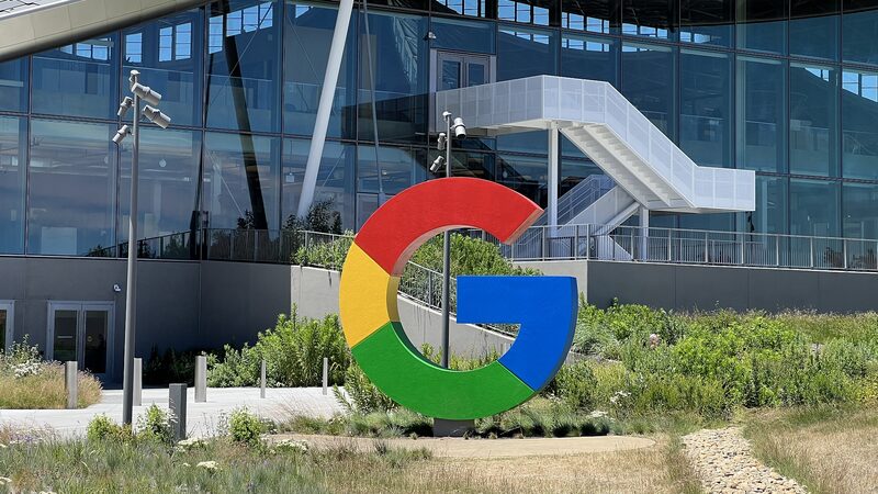 Apple_Chooses_Google_s_Chips_Over_Nvidia_for_AI_Infrastructure - Khabar Asia Apple_Chooses_Google_s_Chips_Over_Nvidia_for_AI_Infrastructure