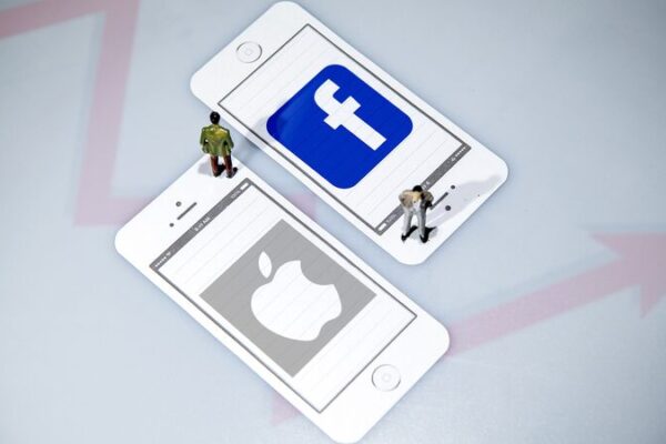 Apple Rejects Meta’s Llama AI Integration Amid Privacy Concerns Apple Rejects Meta's Llama AI Integration Amid Privacy Concerns