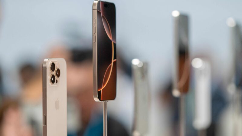 Apple_Unveils_AI_Enhanced_iPhone_16_Lineup_Amidst_Rising_Competition - Khabar Asia Apple_Unveils_AI_Enhanced_iPhone_16_Lineup_Amidst_Rising_Competition
