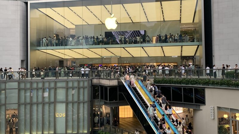 Apple_s_New_iPhone_Sales_in_China_Surge_20__in_First_Three_Weeks - Khabar Asia Apple_s_New_iPhone_Sales_in_China_Surge_20__in_First_Three_Weeks