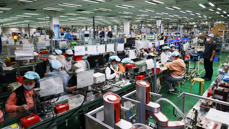 Apples_Largest_iPhone_Factory_in_China_Rapidly_Restores_Peak_Production_poster - Khabar Asia Apple's Largest iPhone Factory in China Rapidly Restores Peak Production video poster