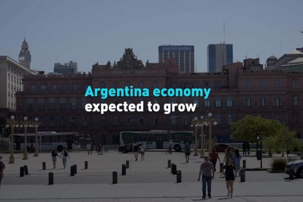 Argentina’s Economy Poised for 5% Growth as Risk Index Hits Seven-Year Low Argentina_s_Economy_Poised_for_5__Growth_as_Risk_Index_Hits_Seven_Year_Low video poster
