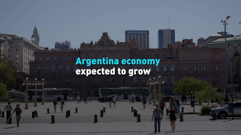 Argentina_s_Economy_Poised_for_5__Growth_as_Risk_Index_Hits_Seven_Year_Low video poster