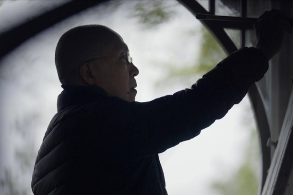 Artist Zhou Jingxin Breaks Boundaries with ‘Ink Sculpture’ Technique Artist Zhou Jingxin Breaks Boundaries with 'Ink Sculpture' Technique video poster