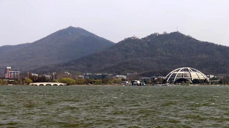 Ascend_Purple_Mountains_Toutuoling_Peak_A_Journey_Above_the_Clouds_poster - Khabar Asia Ascend Purple Mountain's Toutuoling Peak: A Journey Above the Clouds video poster