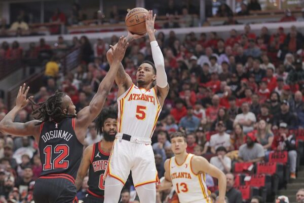 Atlanta Hawks Trade Dejounte Murray to Pelicans in Surprising Deal Atlanta Hawks Trade Dejounte Murray to Pelicans in Surprising Deal
