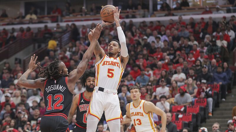 Atlanta_Hawks_Trade_Dejounte_Murray_to_Pelicans_in_Surprising_Deal - Khabar Asia Atlanta Hawks Trade Dejounte Murray to Pelicans in Surprising Deal