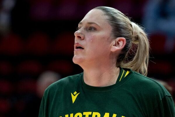 Australian Basketball Legend Lauren Jackson Eyes 2024 Olympic Comeback Australian Basketball Legend Lauren Jackson Eyes 2024 Olympic Comeback