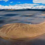 Autumn Splendor: Unveiling the Sand Dunes of Tibet's Puruogangri Region video poster
