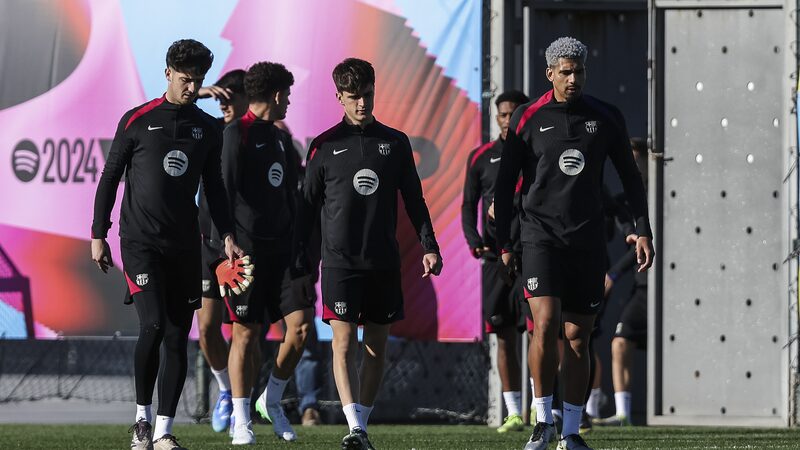 Barcelona_and_Atletico_Madrid_Clash_to_Decide_End_of_2024_La_Liga_Leaders - Khabar Asia Barcelona_and_Atletico_Madrid_Clash_to_Decide_End_of_2024_La_Liga_Leaders
