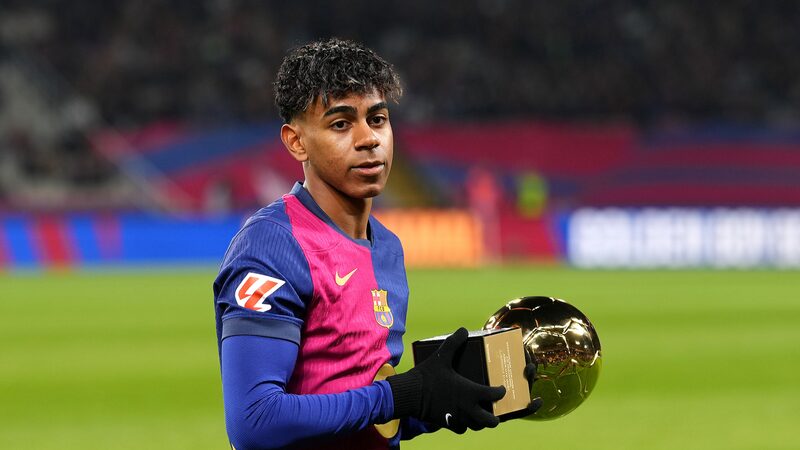 Barcelona_s_Lamine_Yamal_Wins_2024_Golden_Boy_Trophy_After_Stellar_Season - Khabar Asia Barcelona_s_Lamine_Yamal_Wins_2024_Golden_Boy_Trophy_After_Stellar_Season