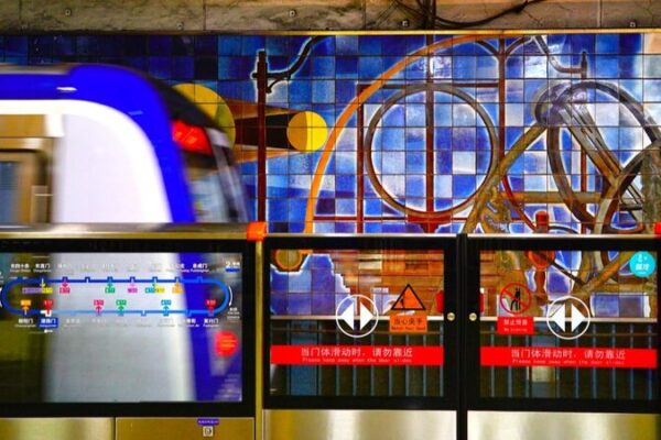 Beijing’s Subway Murals Offer a Journey Through China’s Astronomical Heritage and Great Inventions Beijing_s_Subway_Murals_Offer_a_Journey_Through_China_s_Astronomical_Heritage_and_Great_Inventions