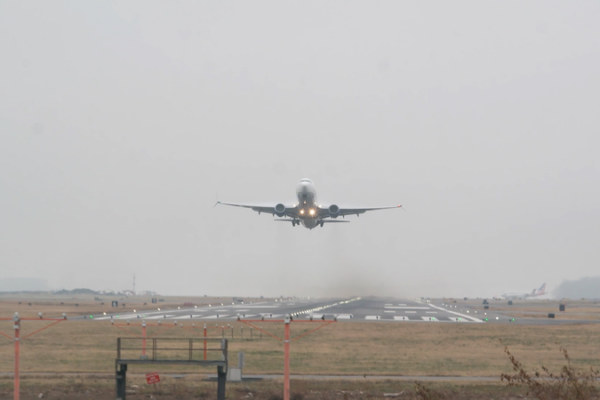 Biden Advocates Airline Compensation Rule as Term Nears End Biden_Advocates_Airline_Compensation_Rule_as_Term_Nears_End video poster