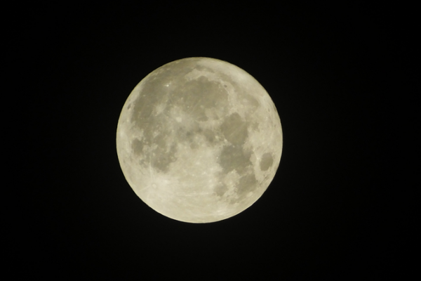 Biggest Supermoon of the Year to Illuminate the Sky on August 30 Biggest Supermoon of the Year to Illuminate the Sky on August 30 video poster