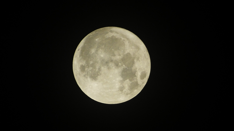 Biggest_Supermoon_of_the_Year_to_Illuminate_the_Sky_on_August_30_poster - Khabar Asia Biggest Supermoon of the Year to Illuminate the Sky on August 30 video poster