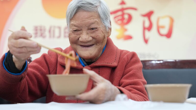 Blessing_Dishes_and_Elderly_Care__Celebrating_Chongyang_Festival - Khabar Asia Blessing_Dishes_and_Elderly_Care__Celebrating_Chongyang_Festival