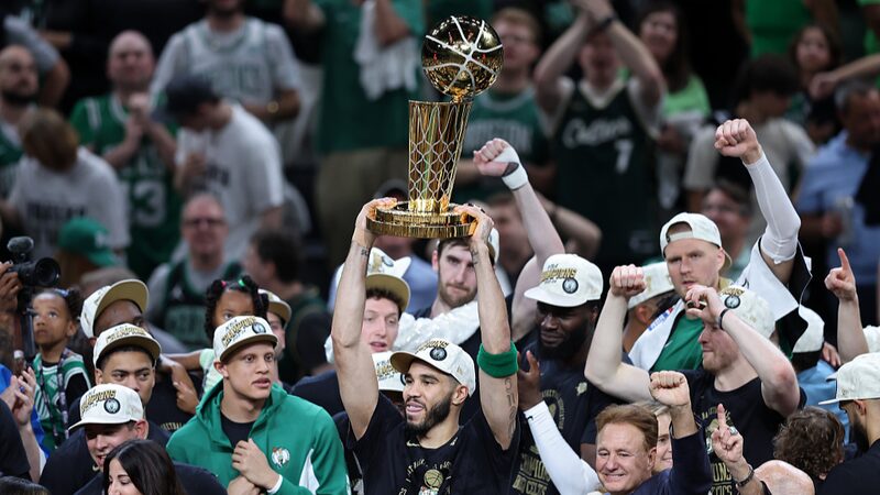 Boston_Celtics_Secure_Record_18th_NBA_Title_with_Dominant_Win_Over_Mavericks - Khabar Asia Boston Celtics Secure Record 18th NBA Title with Dominant Win Over Mavericks