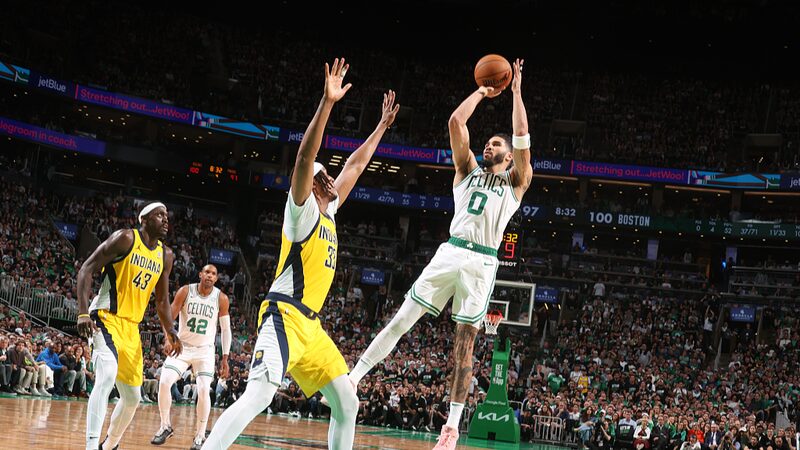 Boston_Celtics_Triumph_Over_Indiana_Pacers_in_Overtime_Thriller_to_Lead_Eastern_Finals - Khabar Asia Boston Celtics Triumph Over Indiana Pacers in Overtime Thriller to Lead Eastern Finals