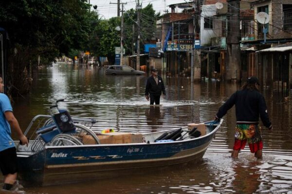 Brazil’s Record Floods Leave 180 Dead: Global Community Rallies Amid Climate Concerns Brazil's Record Floods Leave 180 Dead: Global Community Rallies Amid Climate Concerns