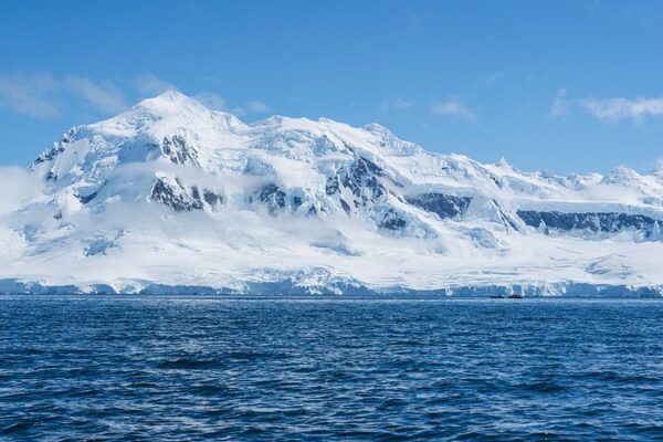 Breakthrough Antarctic Research Sheds Light on Climate Impacts Threatening Asian Coastlines Breakthrough Antarctic Research Sheds Light on Climate Impacts Threatening Asian Coastlines