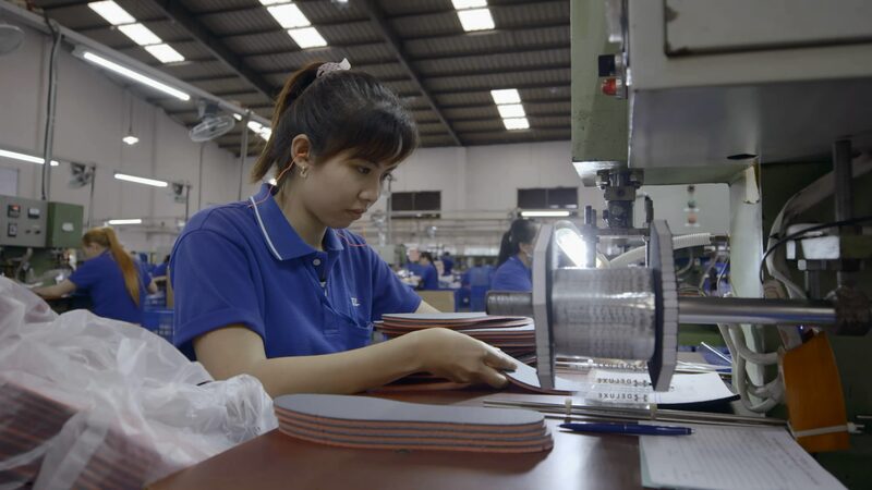 Bridging_Borders_How_a_Sino-Vietnamese_Venture_Transforms_Local_Lives_poster - Khabar Asia Bridging Borders: How a Sino-Vietnamese Venture Transforms Local Lives video poster