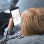 California_Enacts_Smartphone_Restrictions_in_Schools_Amid_Mental_Health_Concerns