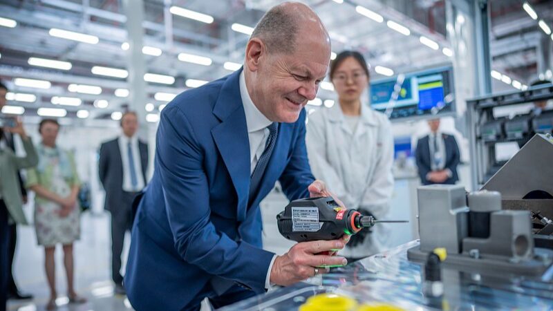 Chancellor_Scholzs_China_Visit_Strengthens_Sino-German_Industrial_Ties - Khabar Asia Chancellor Scholz's China Visit Strengthens Sino-German Industrial Ties