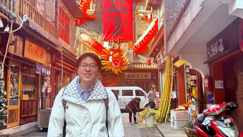 Changsha_Celebrates_Chinese_New_Year_with_Vibrant_Temple_Fairs_and_Festivities_poster - Khabar Asia Changsha Celebrates Chinese New Year with Vibrant Temple Fairs and Festivities video poster