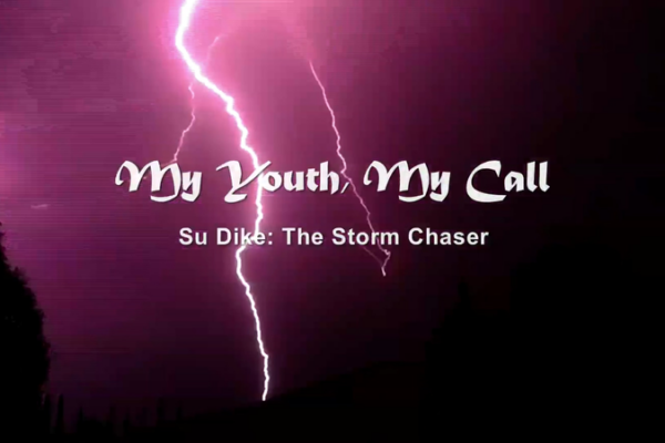 Chasing Storms: The 60,000 km Journey of China’s Young Storm Chaser Su Dike Chasing Storms: The 60,000 km Journey of China's Young Storm Chaser Su Dike video poster