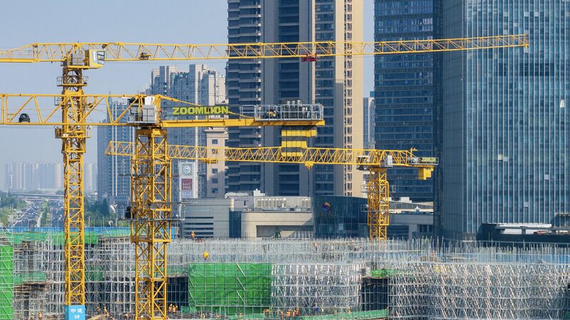 China Abolishes Mortgage Floor Rates and Lowers Down Payment Ratios to Stimulate Housing Market