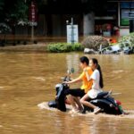 China Allocates $14.7 Million to Restore Flood-Damaged Roads