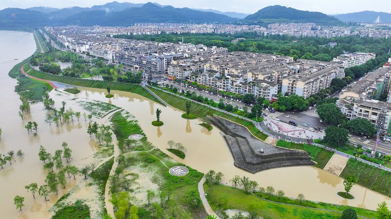 China_Allocates_350_Million_Yuan_for_Flood_Relief_in_Henan__Shaanxi__and_Sichuan - Khabar Asia China_Allocates_350_Million_Yuan_for_Flood_Relief_in_Henan__Shaanxi__and_Sichuan