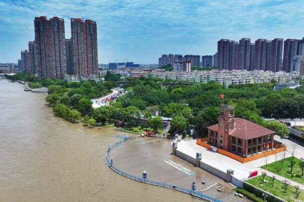 China Boosts Protection of Cultural Heritage Amid Flood Season China_Boosts_Protection_of_Cultural_Heritage_Amid_Flood_Season