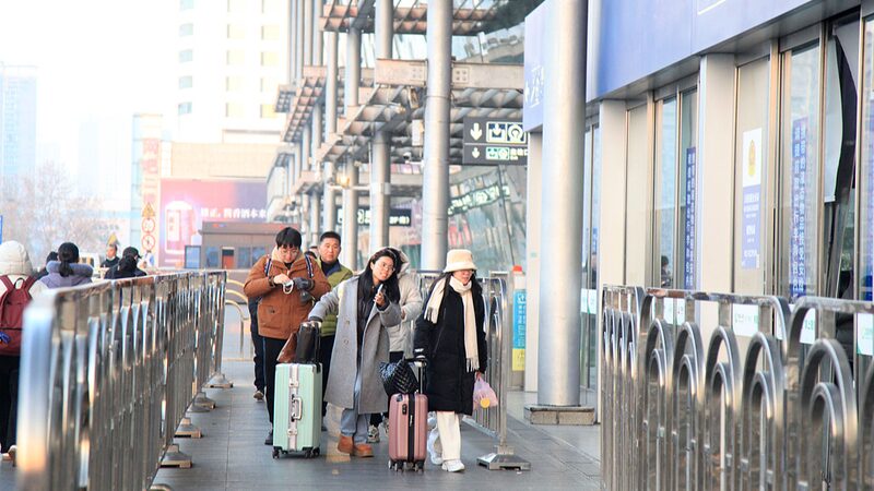 China_Braces_for_Record_9_Billion_Trips_During_2025_Spring_Festival_Travel_Rush - Khabar Asia China_Braces_for_Record_9_Billion_Trips_During_2025_Spring_Festival_Travel_Rush