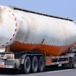 China_Cracks_Down_on_Illegal_Edible_Oil_Transport_Using_Tanker_Trucks