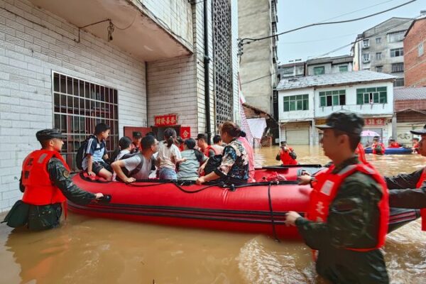 China Dispatches Emergency Teams to Flood-Stricken Hunan Province